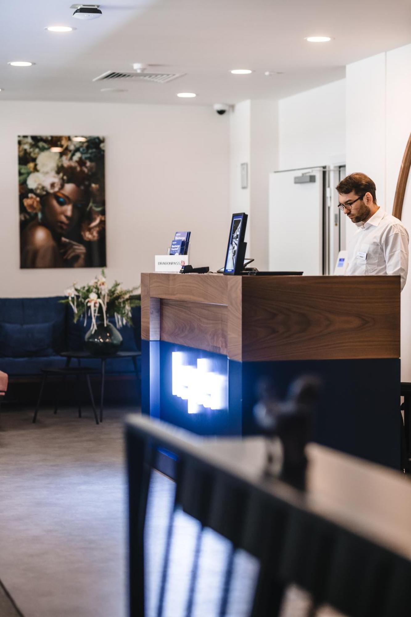 Kepler Club Riga Airport Hotel - Landside Public Area Ieki Εξωτερικό φωτογραφία
